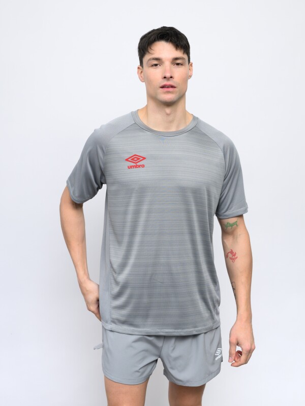 REMERA ZEST Umbro Hombre 005