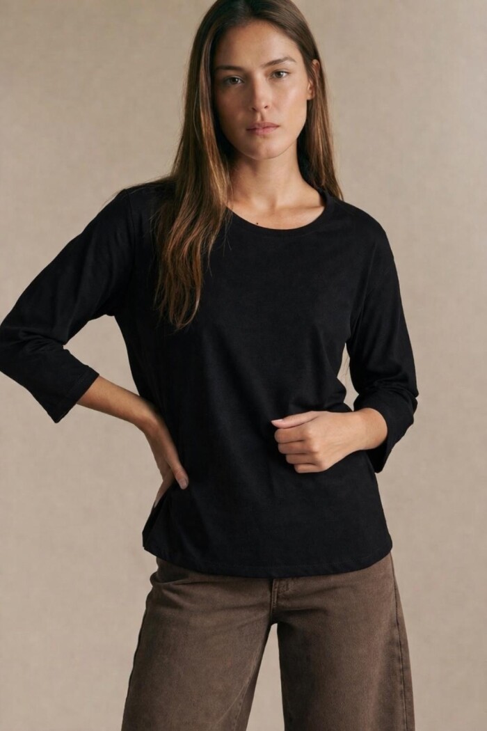 Remera Manga 3/4 Algodón Elastano Negro