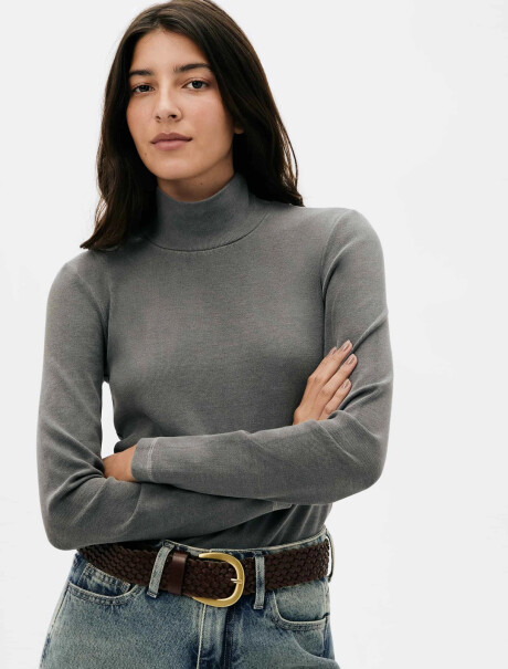 POLERA BÁSICA CON ELASTANO NEGRO