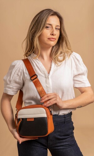 BANDOLERA MORRAL PALMA NEGRO BLANCO Y CARAMELO