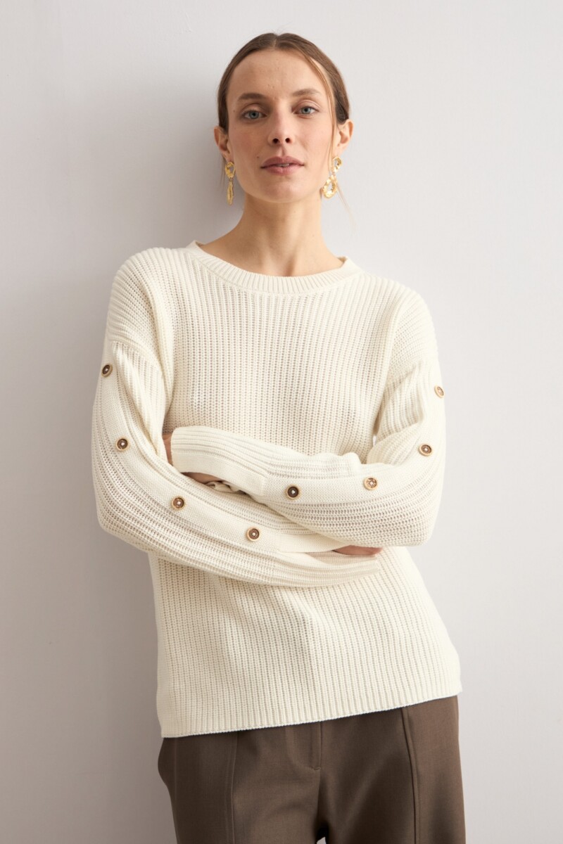 Sweater con botones crudo