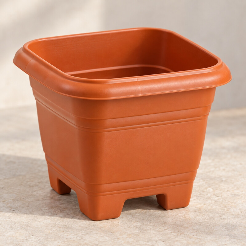 Maceta mediana cuadrada 4,3 lts TERRACOTA