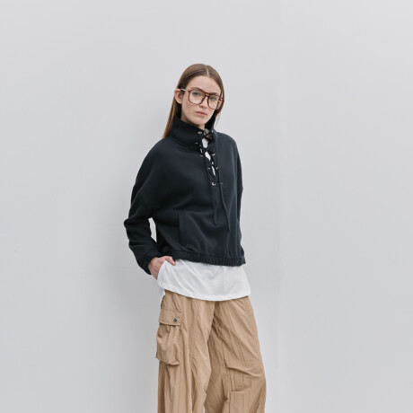 PANTALÓN LOWLANDS Almendra