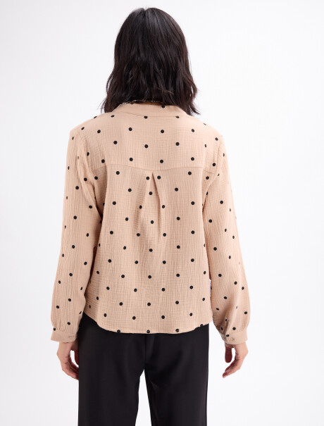 Blusa cuello mao lunares beige