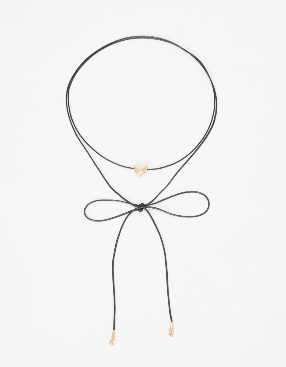 Chocker Con Dijes Corazón. 