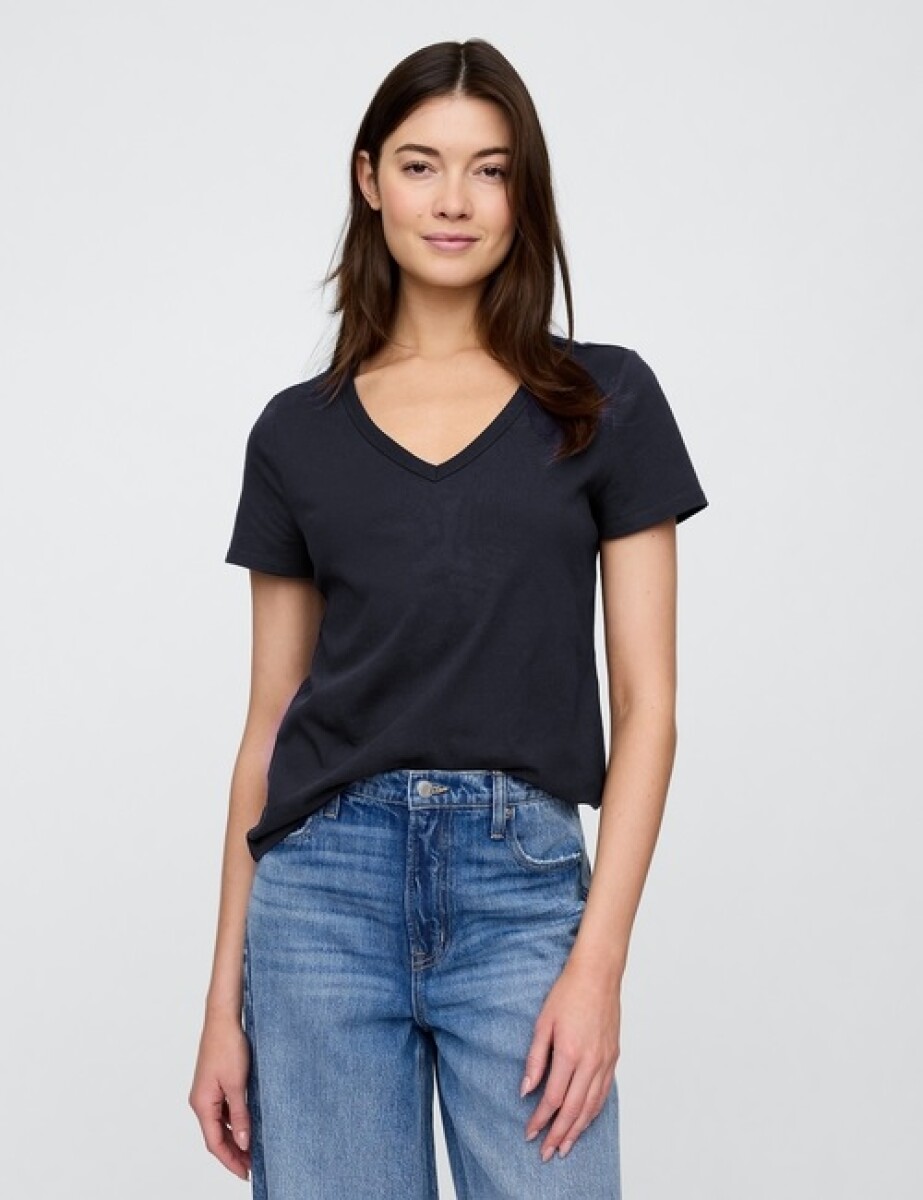 Remera Cuello V Mujer - Navy Uniform 