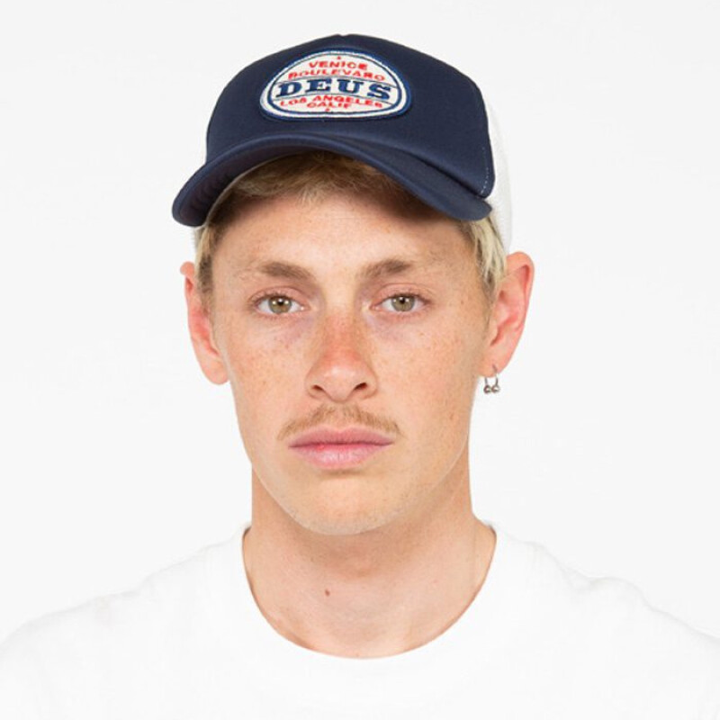 Gorro Cap Deus Certified Trucker Navy Gorro Cap Deus Certified Trucker Navy