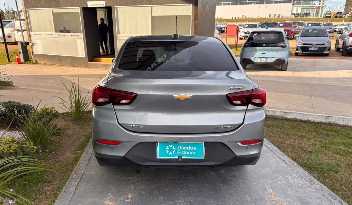 Chevrolet Onix Plus 1.0 Premier AT - 2021 Chevrolet Onix Plus 1.0 Premier AT - 2021
