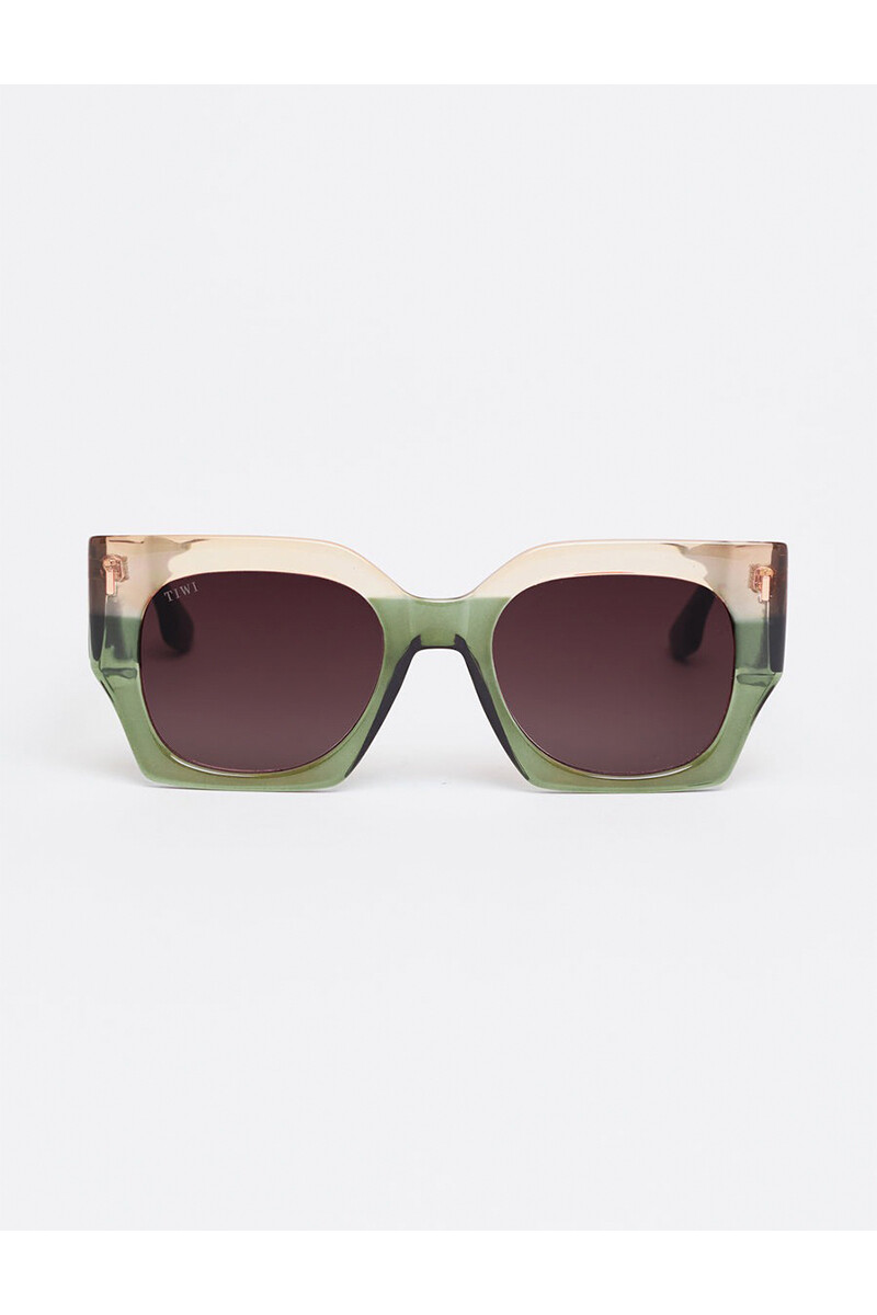 Tiwi Matt -600 - Bicolor Shiny Pink/green With Burgundy Gradie 