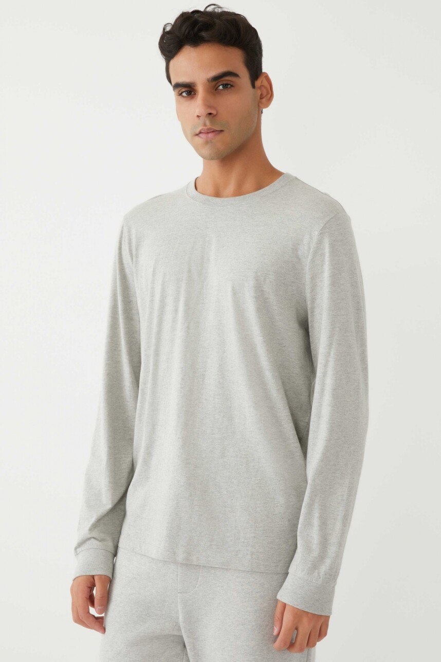 Remera Basica Cuello Redondo Manga Larga Hombre Heather Grey