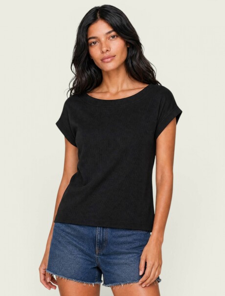 BLUSA DE MANGA CORTA NEGRO