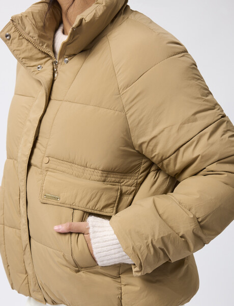 Campera nylon Bravela caqui