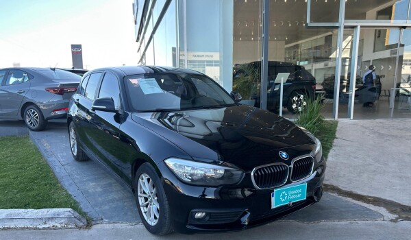 BMW 118i 1.5 MT - 2019 BMW 118i 1.5 MT - 2019