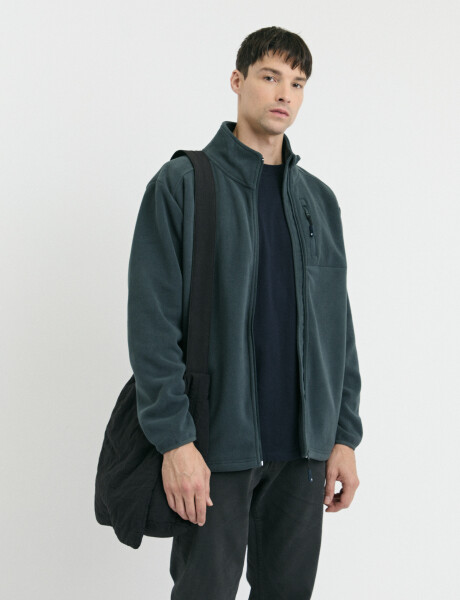 470564 CARDIGAN NAVIGATOR Petroleo