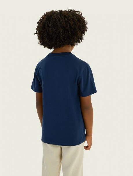 CAMISETA INFANTIL CON ESTAMPA AZUL