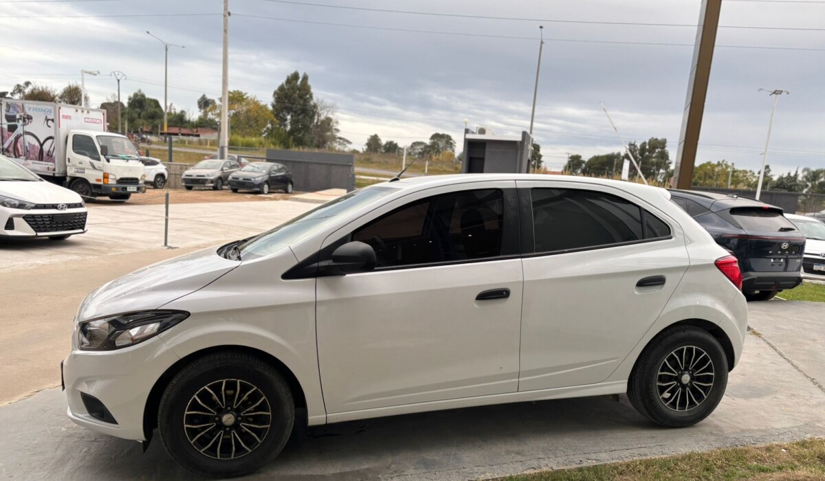 Chevrolet Joy 1,0 - 2023 Chevrolet Joy 1,0 - 2023