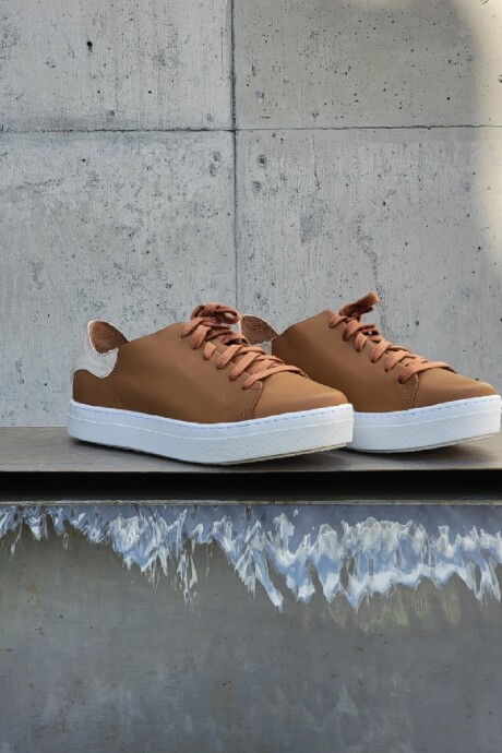 Zapatilla Aline Camel