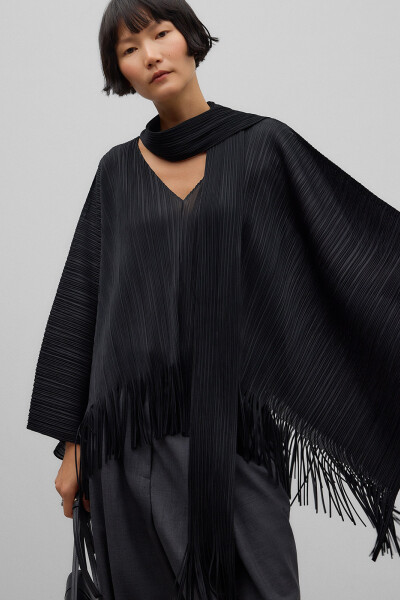 PONCHO TEJIDO Negro