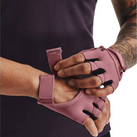 GUANTE UNDER ARMOUR GLOVES 697