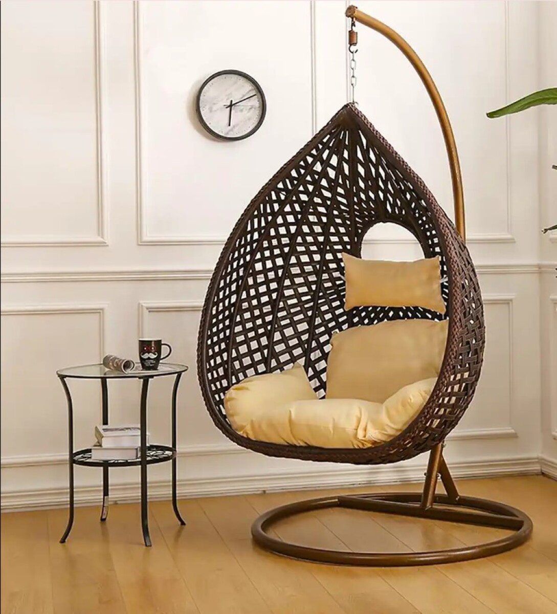 Sillón Colgante Marrón Hawai Altura 196cm x Ancho 105cm x Largo 105cm 