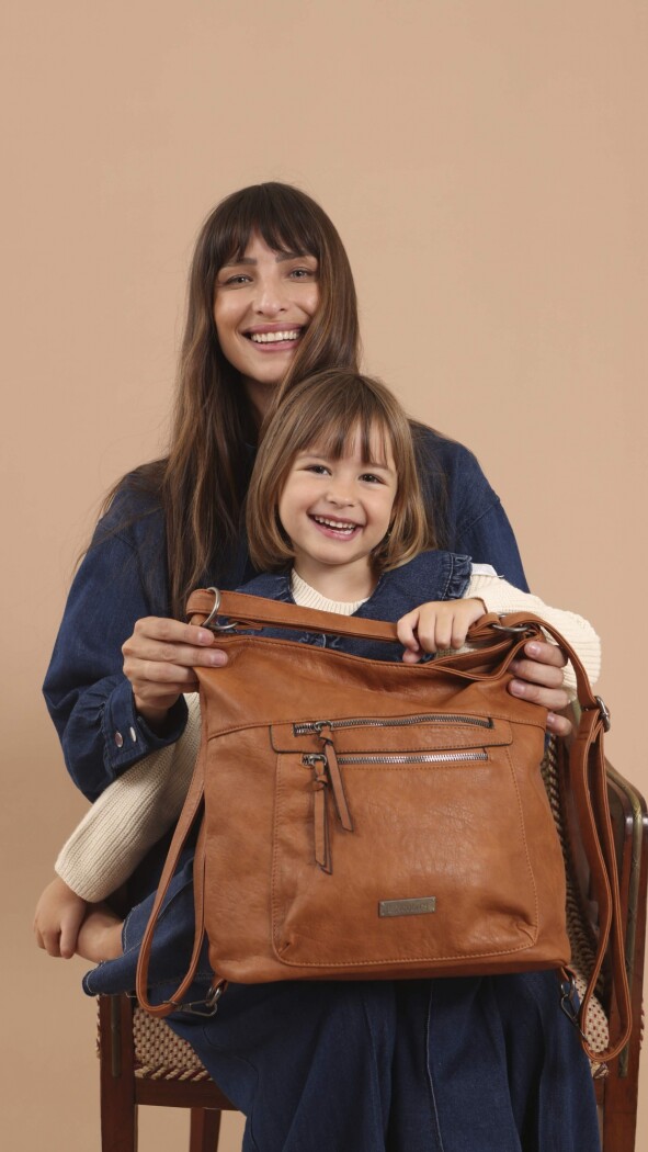 CARTERA MOCHILA ESTHER SUELA