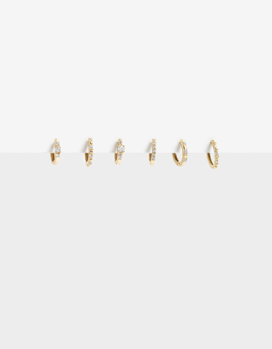 Set De Argollas Cubic Dorado 