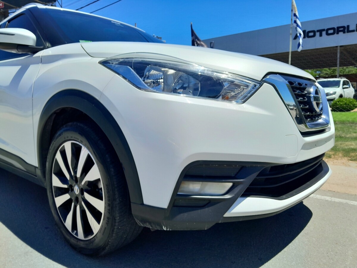 Nissan Kicks 1.6 Exclusive CVT | Permuta / Financia Nissan Kicks 1.6 Exclusive CVT | Permuta / Financia