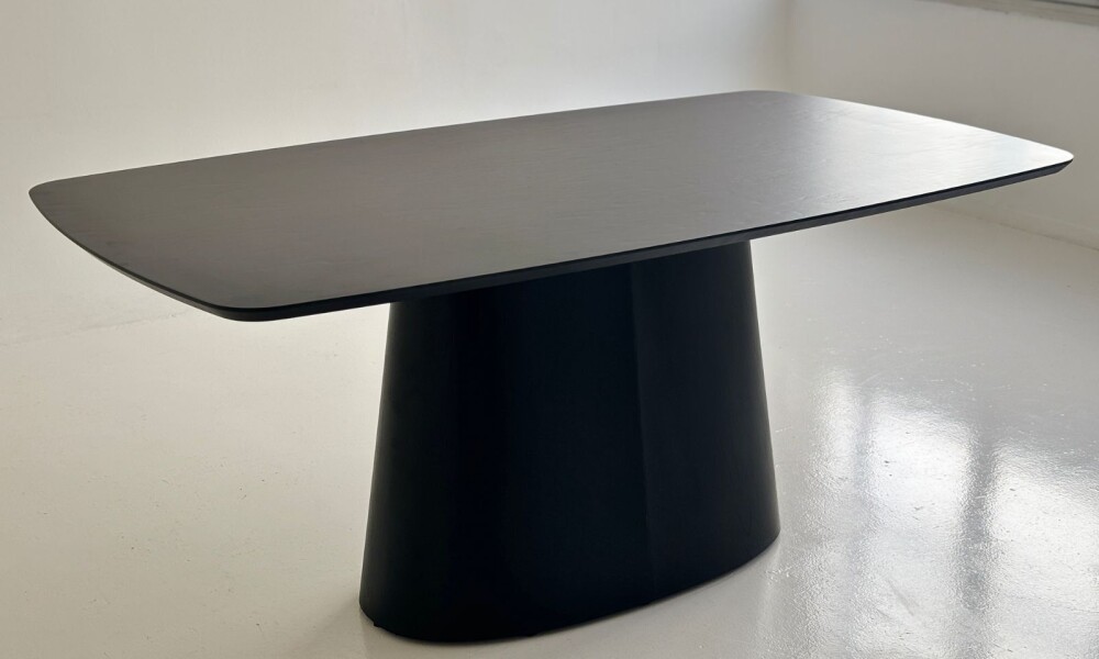 Mesa DAYNA Negro 1.80 m Mesa DAYNA Negro 1.80 m