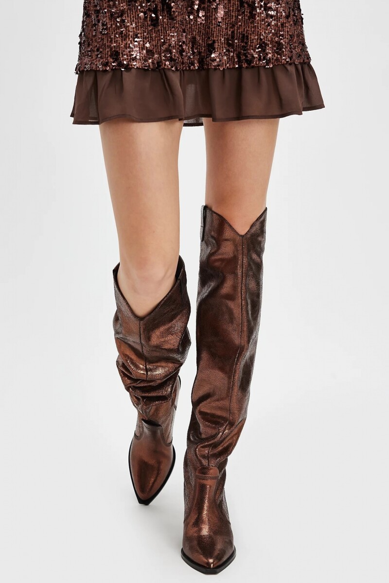 BOTA TRIPLE CROWN 