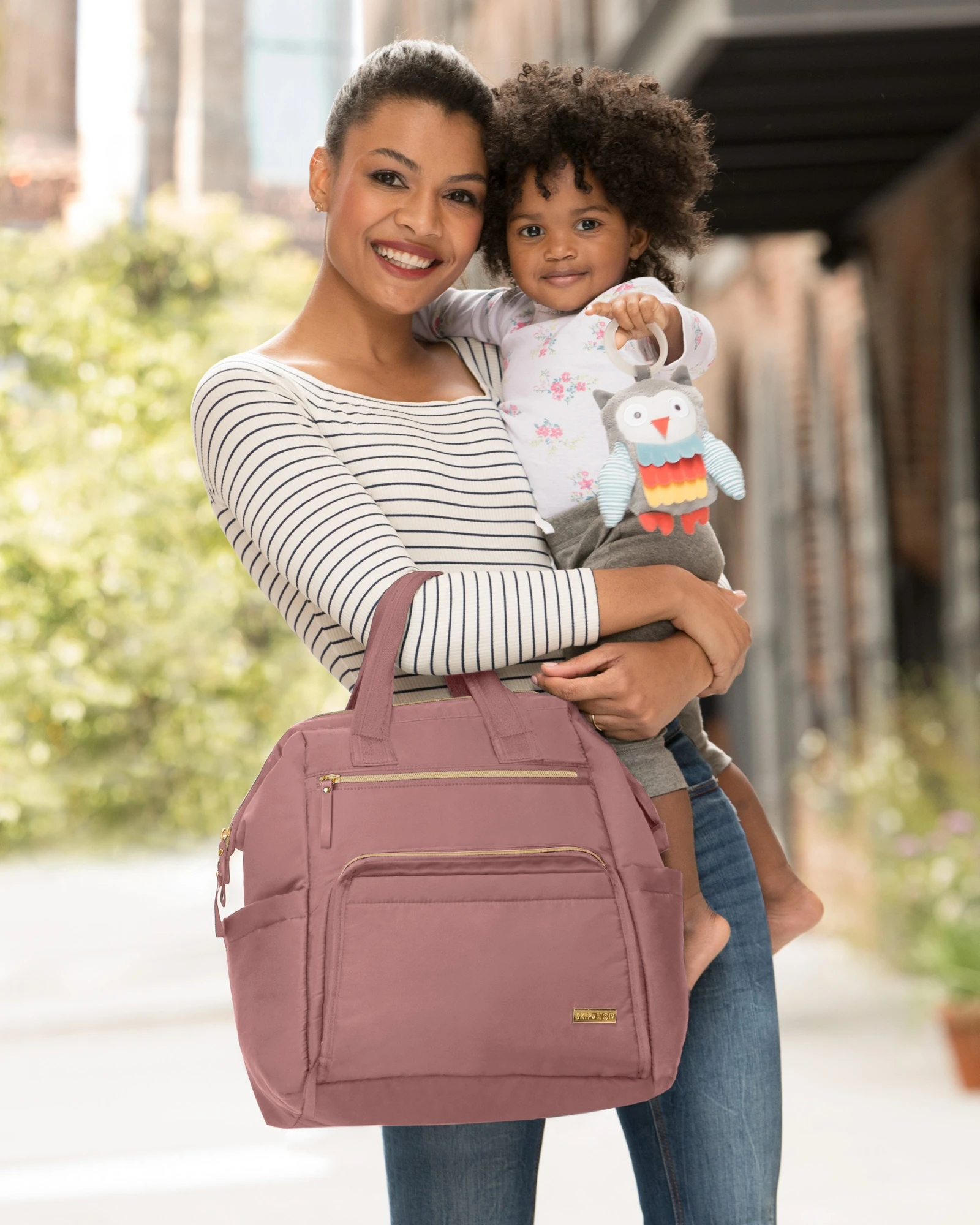 Mochila maternal Mainframe rosa Mochila maternal Mainframe rosa