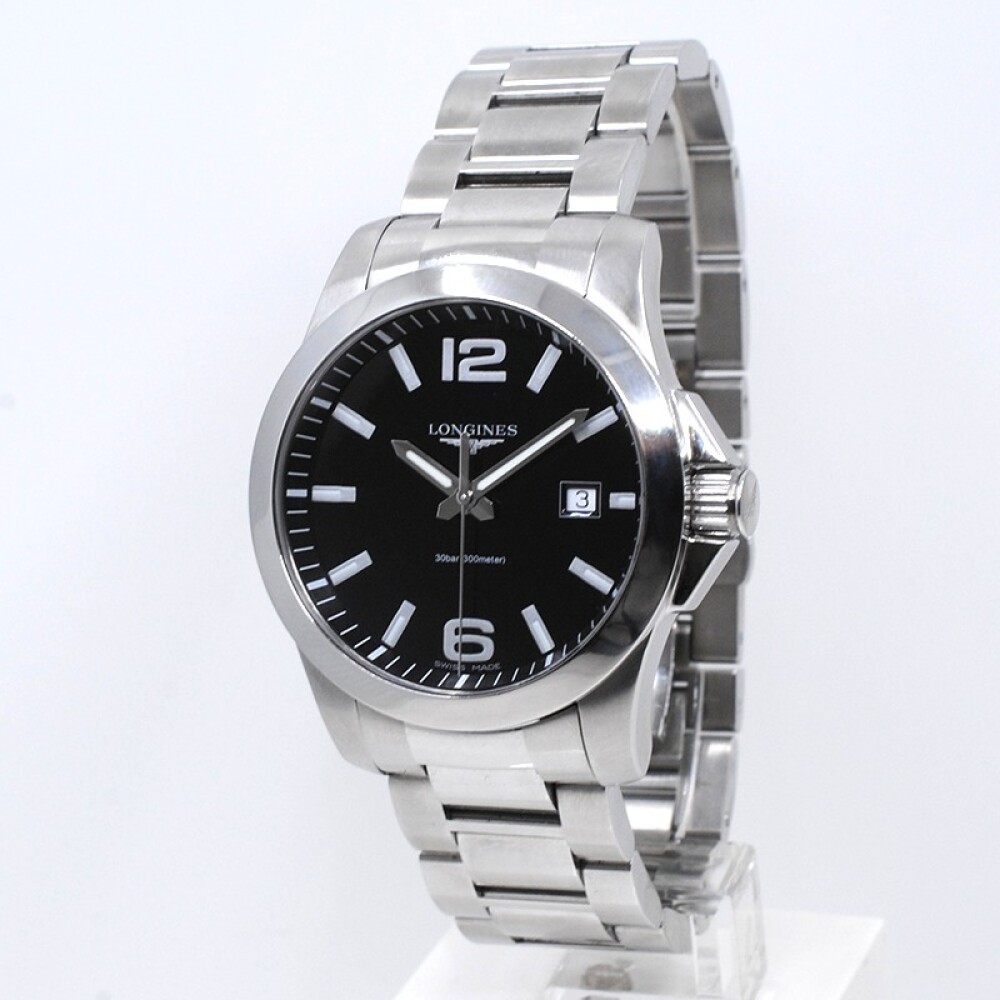 Longines Conquest esfera negra cuarzo 41 mm con caja y garantia Longines Conquest esfera negra cuarzo 41 mm con caja y garantia