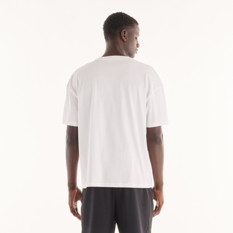 Remera New Balance de Hombre - Trackside - MT6279IZWT WHITE