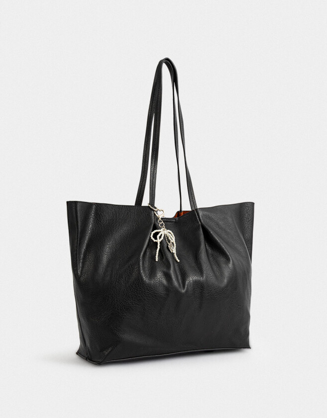 Shopper Shopper Con Charm Negro - Negro