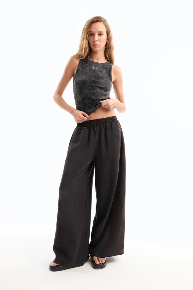 MUSCULOSA MONACO Negro