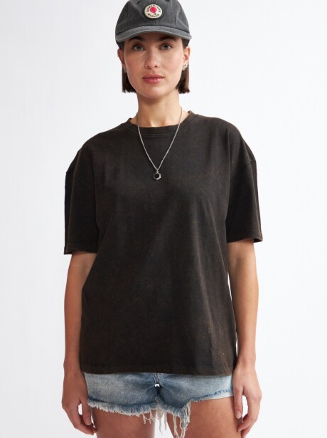 REMERA ANÍS NEGRO