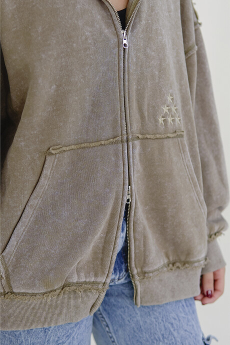 Canguro Pulau Duko Beige