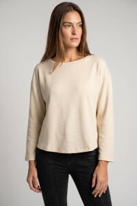 Sweater Arena