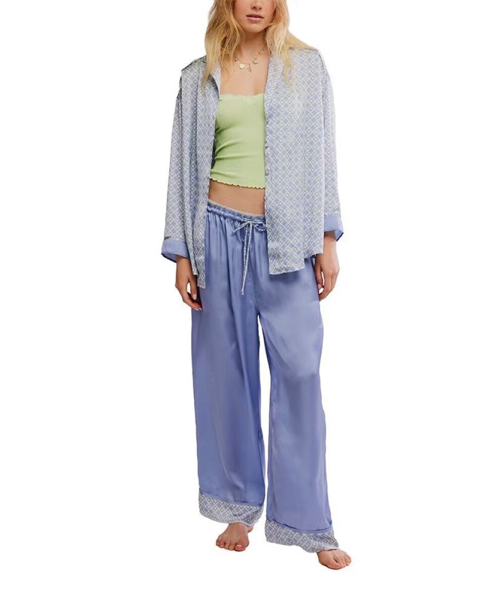 DREAMY DAYS PAJAMA SET 