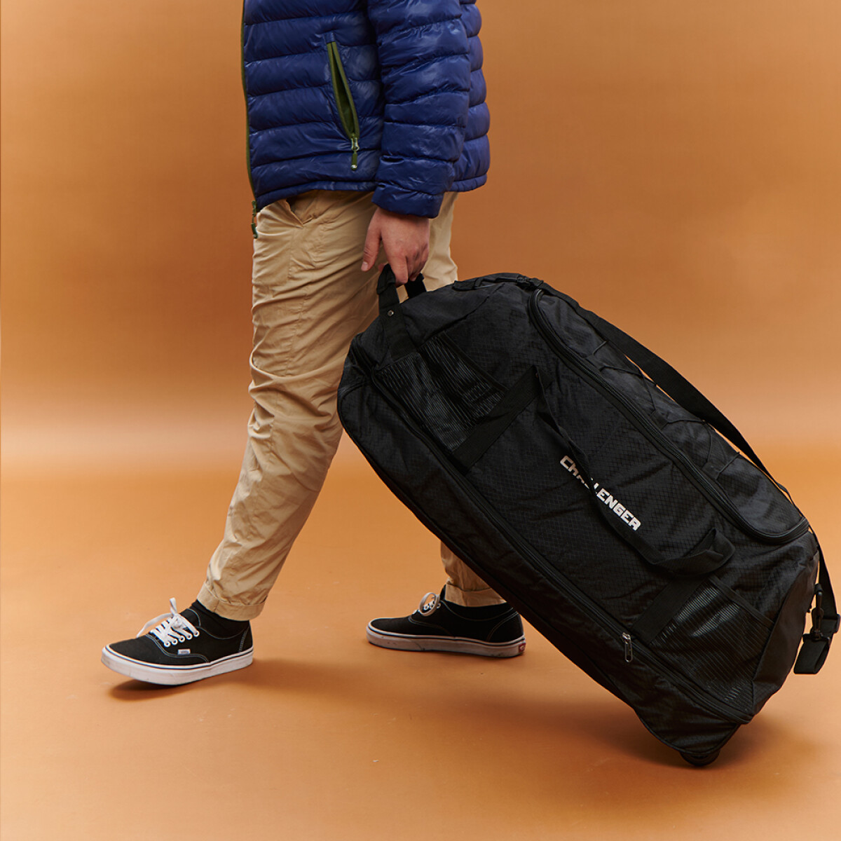 Bolsos Deportivos Con Ruedas Expandible - Negro 