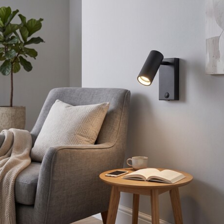 ARTEFACTO DE PARED LONG LETICIA ORIENTABLE Luminaria de Pared Long Leticia Negra