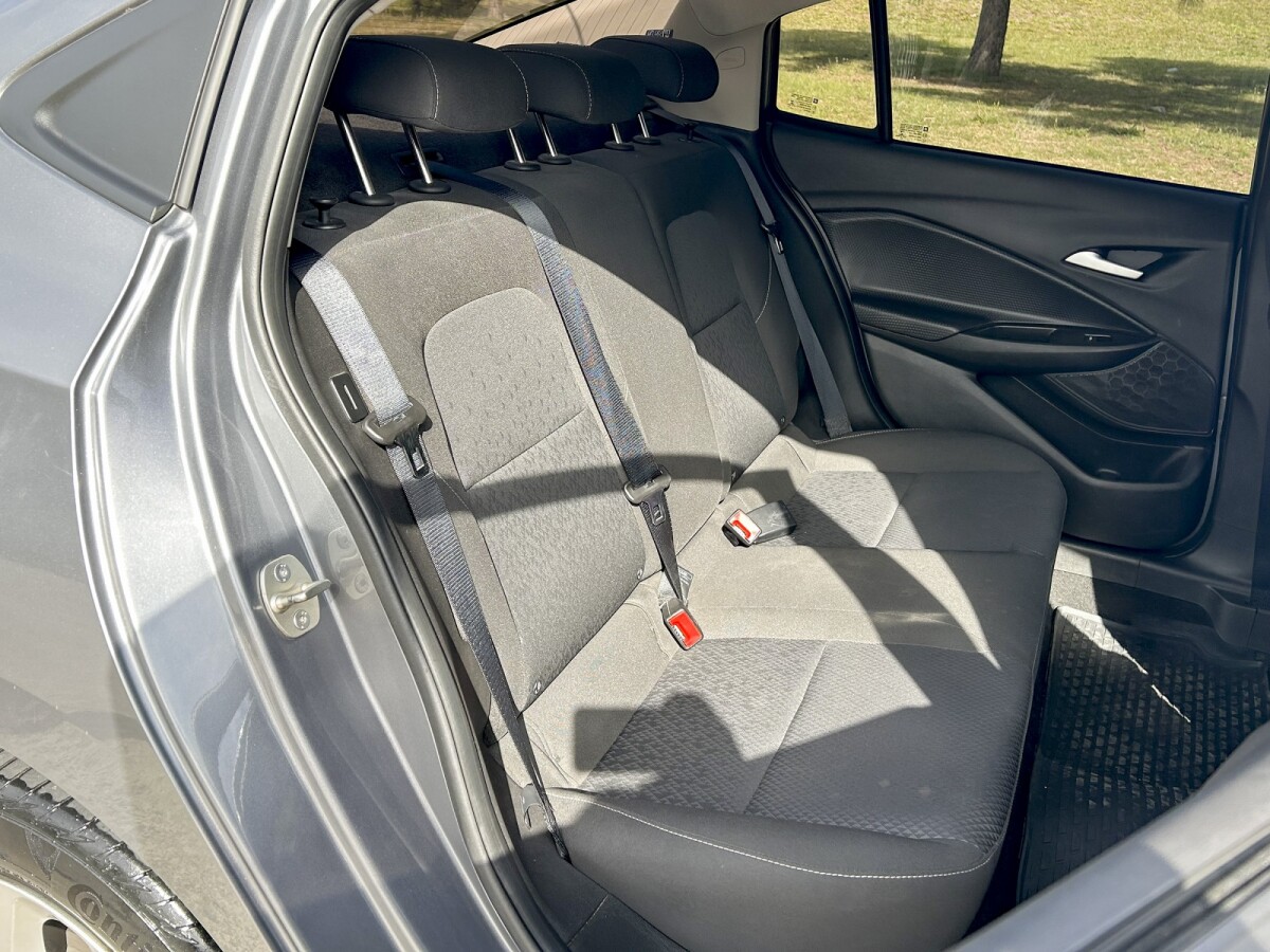 Chevrolet Onix Plus LTZ 1.0T Extra Full | Permuta / Financia Chevrolet Onix Plus LTZ 1.0T Extra Full | Permuta / Financia