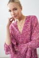 Vestido estampado con volados fucsia
