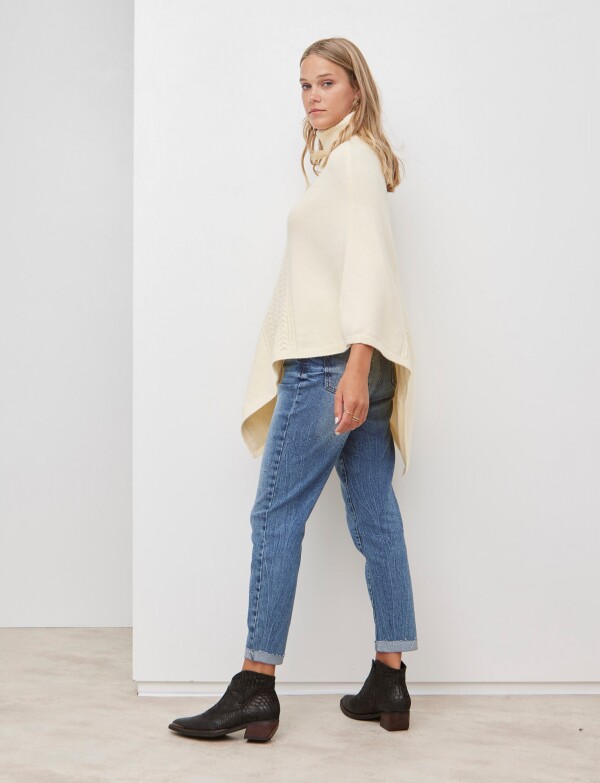 Poncho Trenza BEIGE CLARO