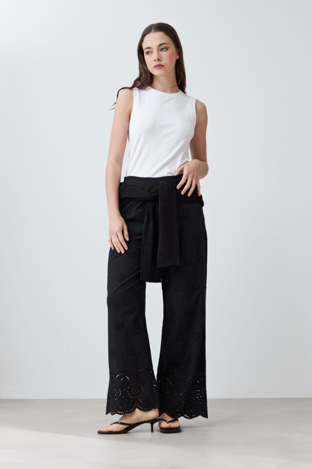 Pantalón de boderie negro