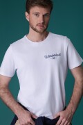 Remera Aarón . Remera Aarón .