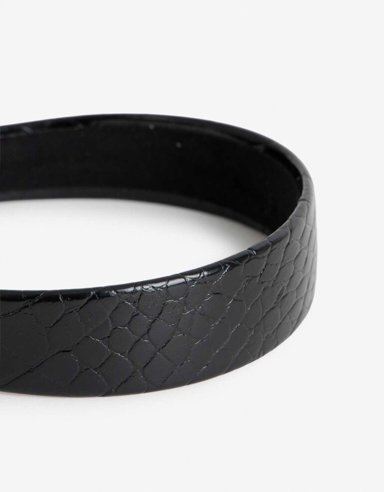 Vinchas Rígidas Vincha Recta De Pu Crocco. - Negro