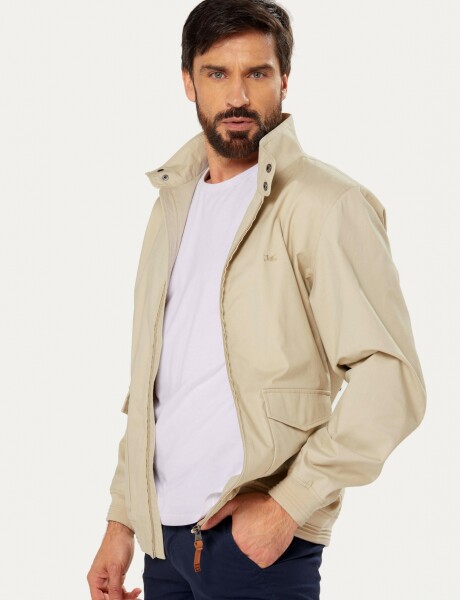 CAMPERA CASUAL DE GABARDINA Beige