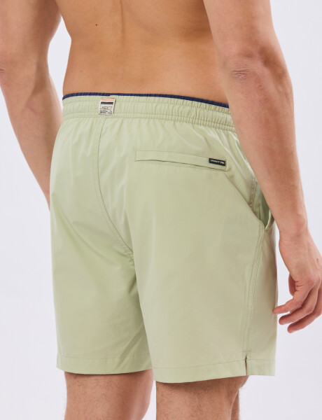 SHORT DE BAÑO LISO Verde