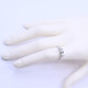 Anillo 18 k blanco con 3 brillantes engrace 4 puntas. Anillo 18 k blanco con 3 brillantes engrace 4 puntas.