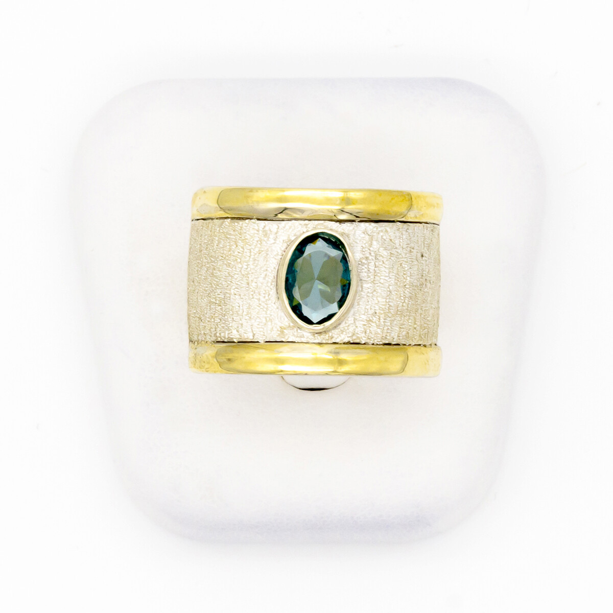 Anillo de plata 925, double en oro 18 ktes y circonia. 